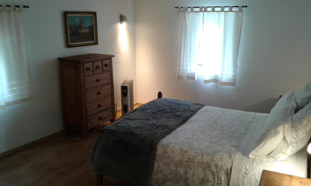 Typical Small House Near Lisbon Oeiras Quarto foto
