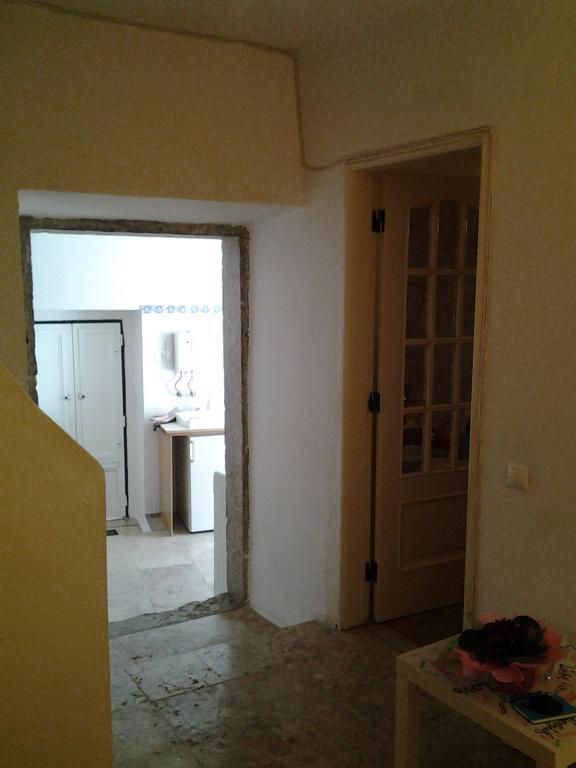 Typical Small House Near Lisbon Oeiras Exterior foto
